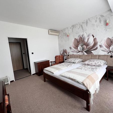 Motel Na Zbojeckiej Skawa Eksteriør billede