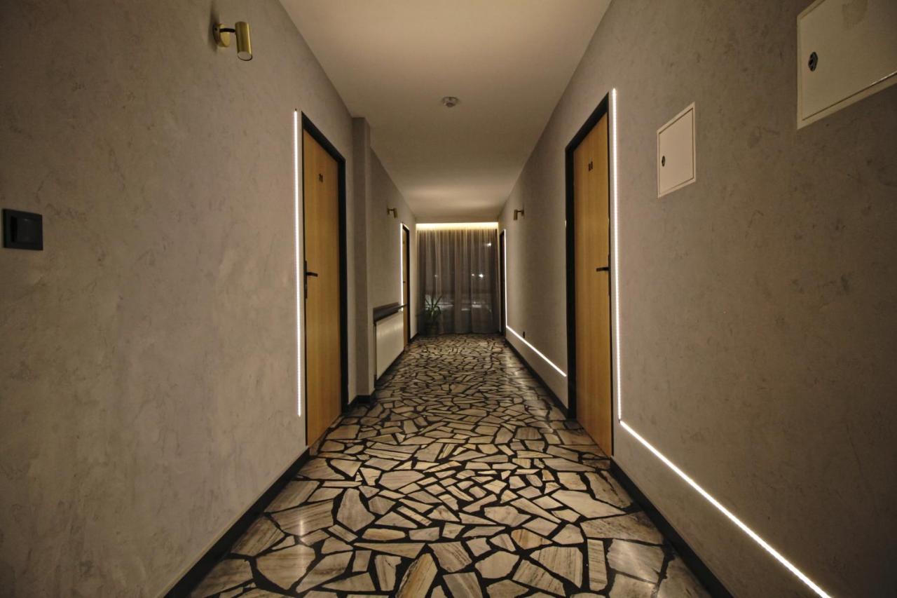 Motel Na Zbojeckiej Skawa Eksteriør billede