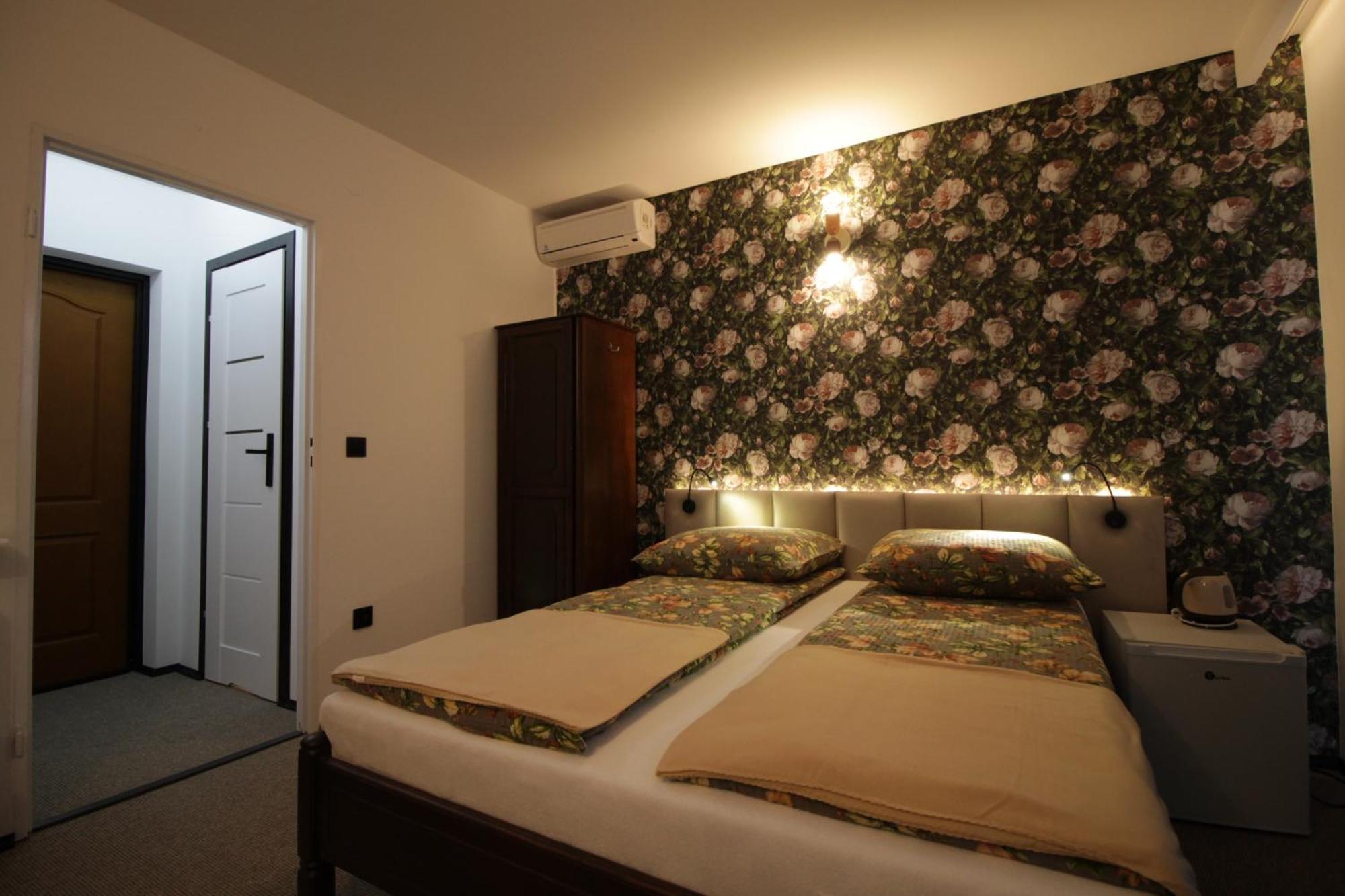 Motel Na Zbojeckiej Skawa Eksteriør billede